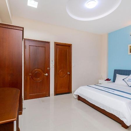 Queen Garden Hotel & Apartment Вунгтау Экстерьер фото