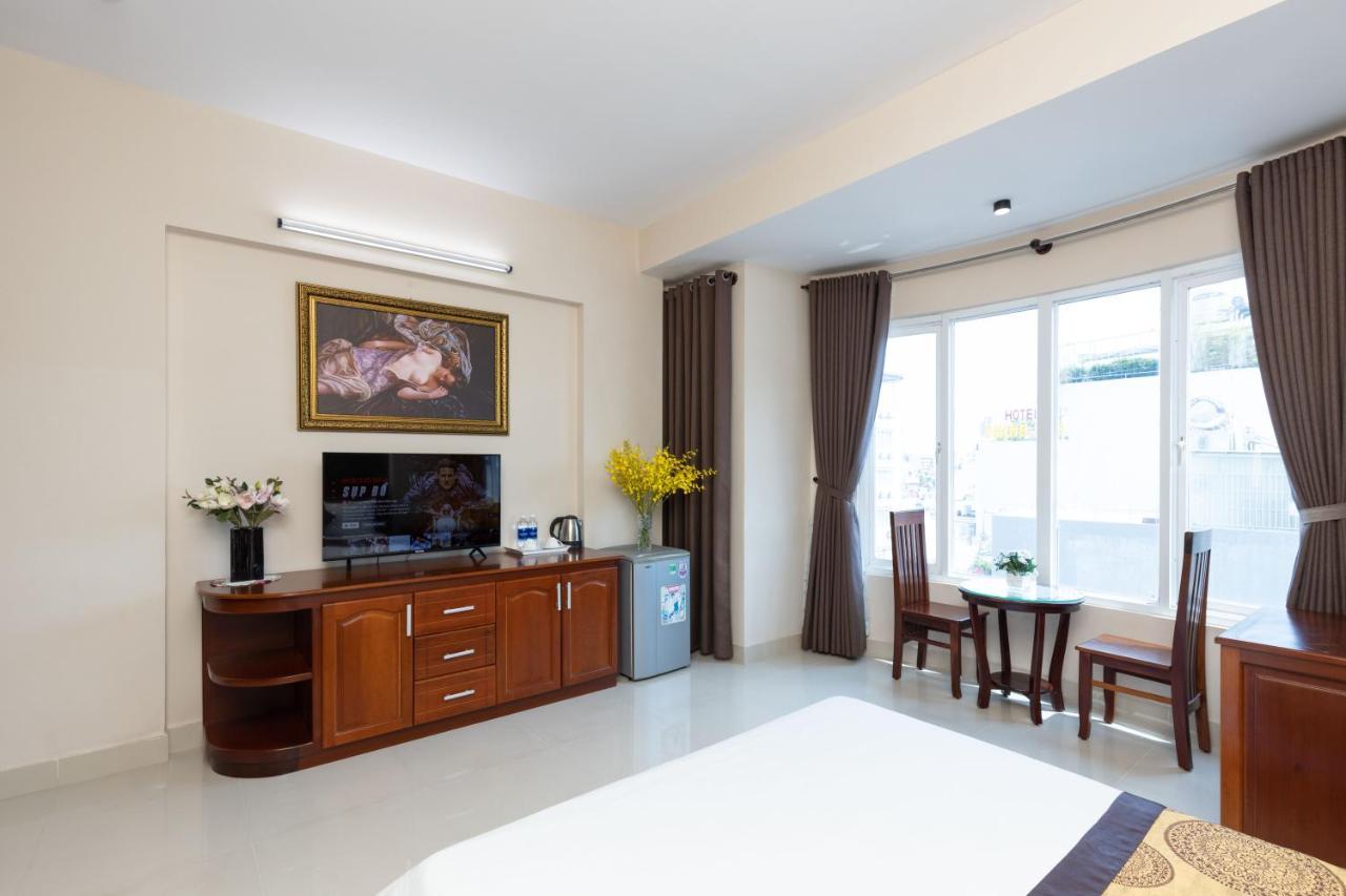 Queen Garden Hotel & Apartment Вунгтау Экстерьер фото