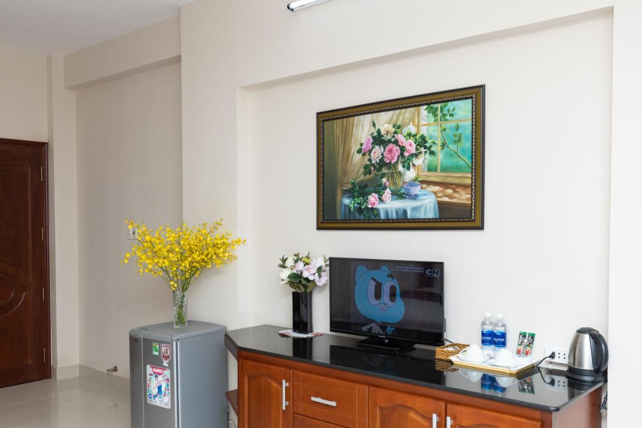 Queen Garden Hotel & Apartment Вунгтау Экстерьер фото