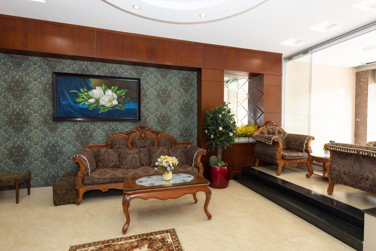 Queen Garden Hotel & Apartment Вунгтау Экстерьер фото