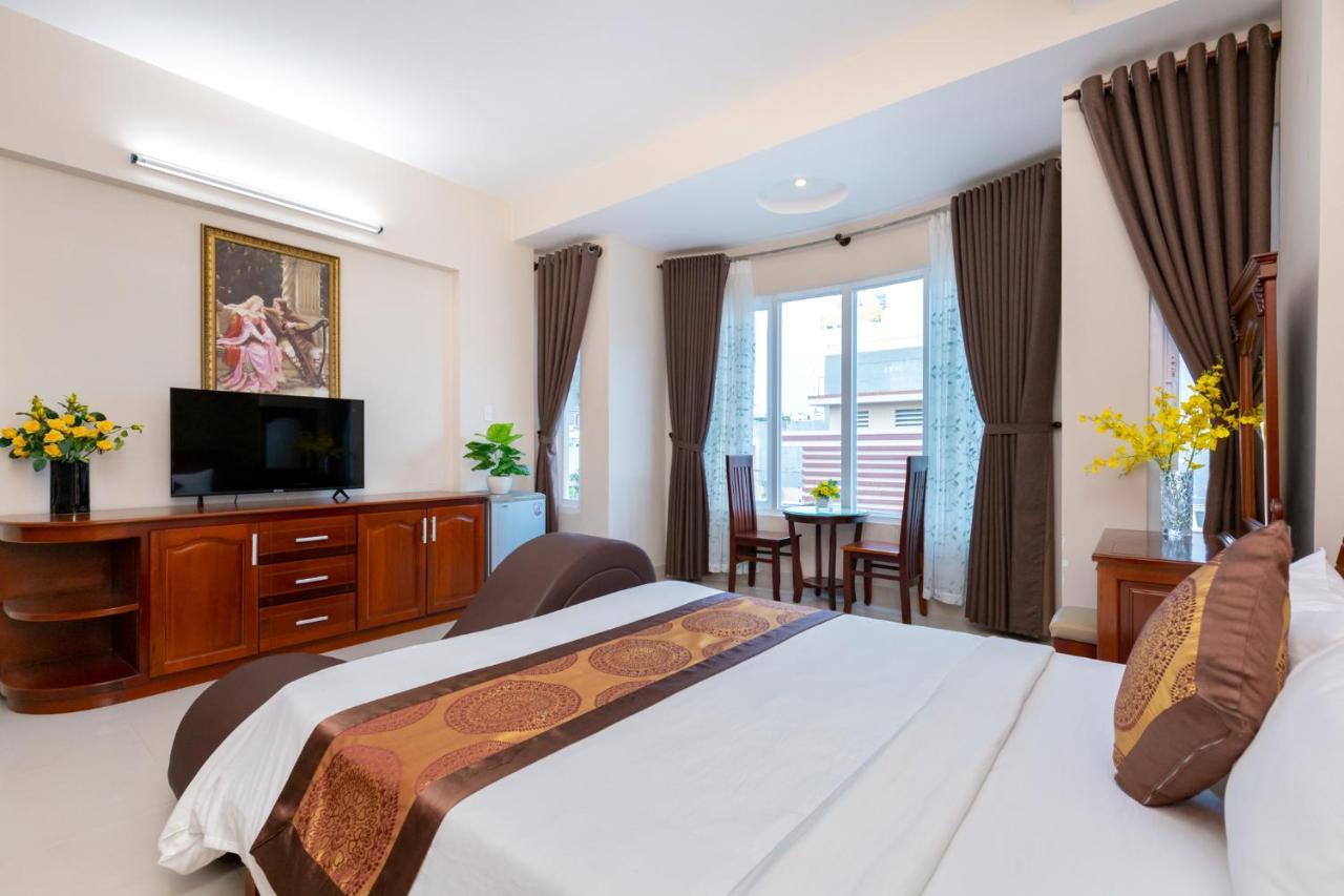 Queen Garden Hotel & Apartment Вунгтау Экстерьер фото