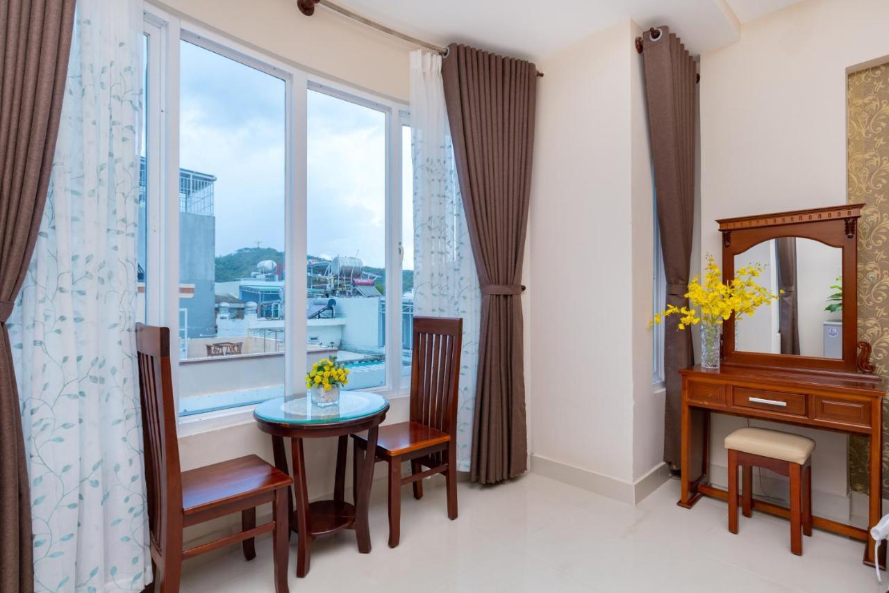 Queen Garden Hotel & Apartment Вунгтау Экстерьер фото