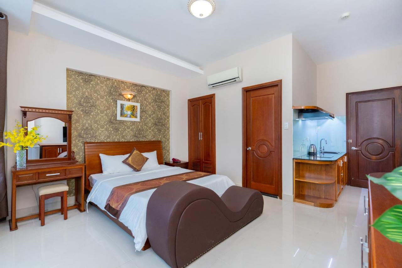 Queen Garden Hotel & Apartment Вунгтау Экстерьер фото