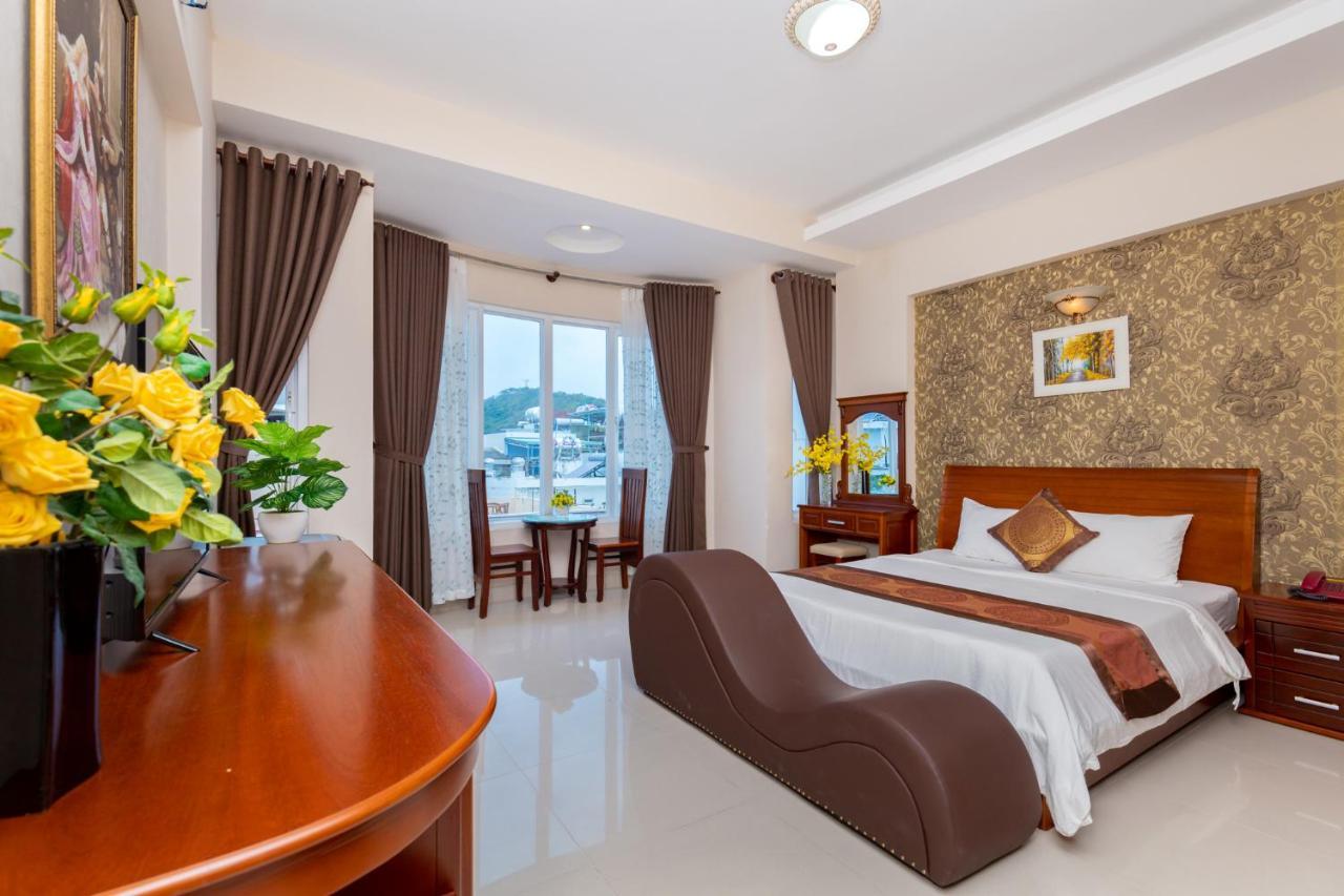 Queen Garden Hotel & Apartment Вунгтау Экстерьер фото